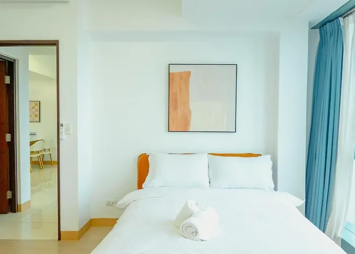 Apartamento Premium 2 Bedroom And 1 Living With Balcony - One Uptown, Bgc