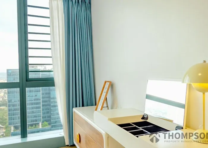 Premium 2 Bedroom And 1 Living With Balcony - One Uptown, Bgc