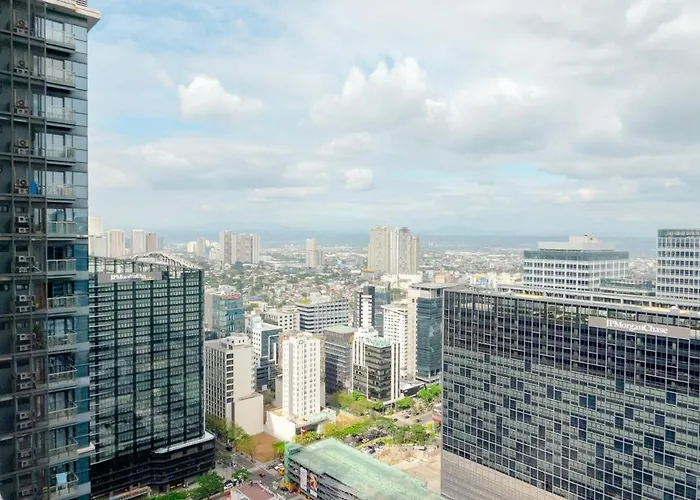 Premium 2 Bedroom And 1 Living With Balcony - One Uptown, Bgc Apartamento Manila