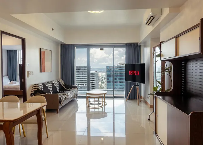Apartamento Premium 2 Bedroom And 1 Living With Balcony - One Uptown, Bgc